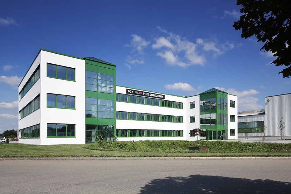 Firmenprofil Tox Pressotechnik Gmbh Co Kg In Weingarten Yourfirm De